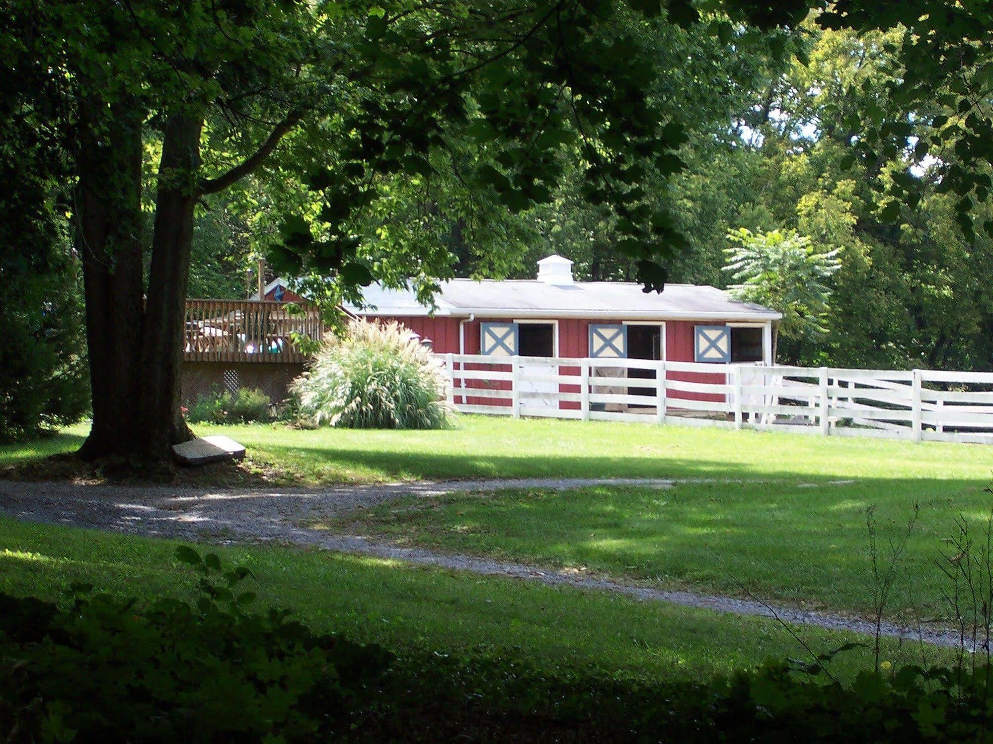 Fallen Tree Farm Bed And Breakfast Carlisle Eksteriør bilde